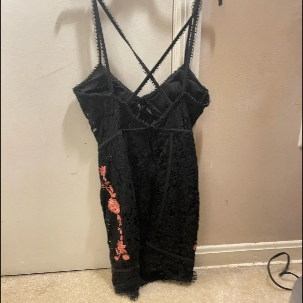 SEXY ROSE DRESS 🖤🖤🖤 - Picture 4 of 4